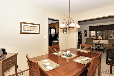 609 S Orchid Path, Mchenry, IL 60050 photo 11