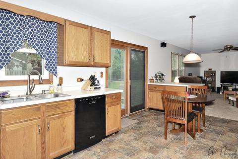 609 S Orchid Path, Mchenry, IL 60050 photo 5