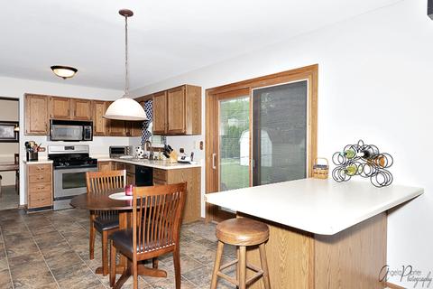 609 S Orchid Path, Mchenry, IL 60050 photo 4