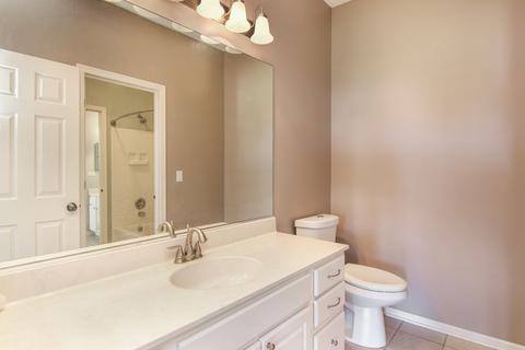 339 Gregory Ln, Plano, IL 60545 photo 10
