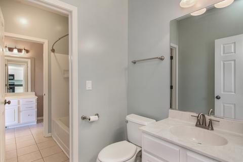 339 Gregory Ln, Plano, IL 60545 photo 9