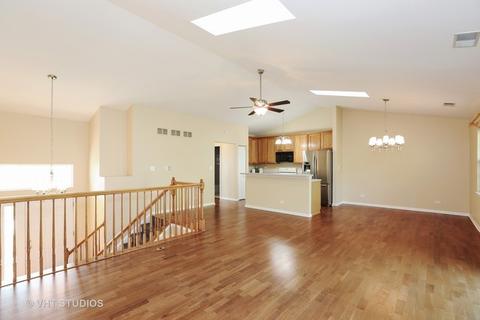 6524 Waverly Ct, Willowbrook, IL 60527 photo 4