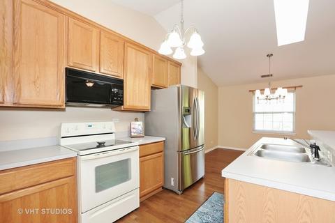 6524 Waverly Ct, Willowbrook, IL 60527 photo 5