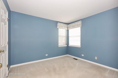 6524 Waverly Ct, Willowbrook, IL 60527 photo 12