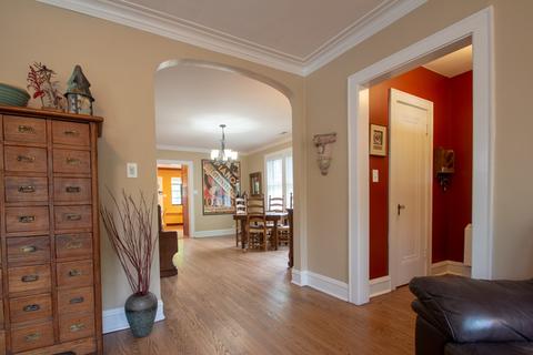 2149 Bennett Ave, Evanston, IL 60201 photo 4