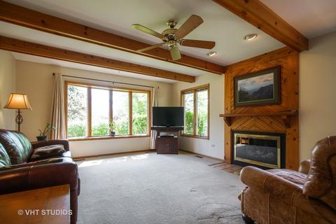865 Madelyn Dr, Des Plaines, IL 60016 photo 2