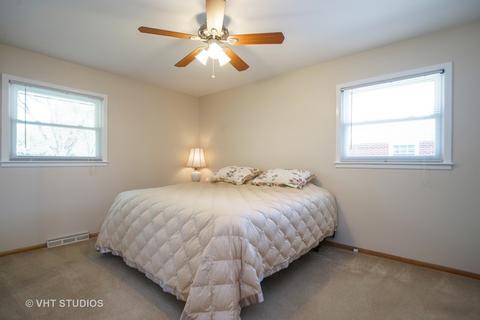 865 Madelyn Dr, Des Plaines, IL 60016 photo 8