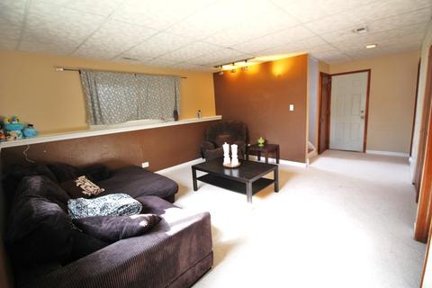 1815 Howe Ln, Hanover Park, IL 60133 photo 18