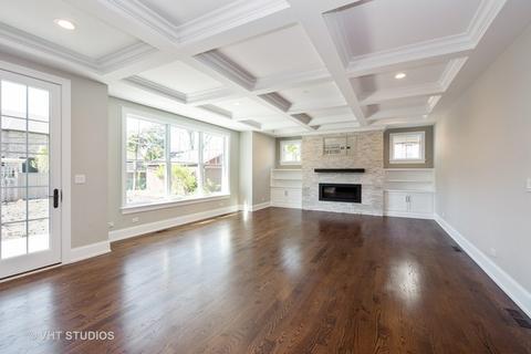 334 E May St, Elmhurst, IL 60126 photo 8