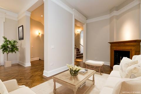 41 E Schiller St, Chicago, IL 60610 photo 5