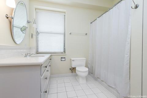 41 E Schiller St, Chicago, IL 60610 photo 21