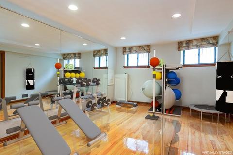 41 E Schiller St, Chicago, IL 60610 photo 27
