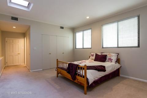 41 E Schiller St, Chicago, IL 60610 photo 22