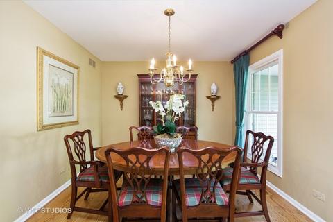 741 Buttonwood Cir, Naperville, IL 60540 photo 7