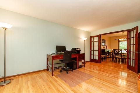 804 Francine Dr, Bartlett, IL 60103 photo 3