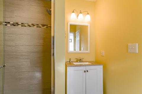 2465 E 74th St, Chicago, IL 60649 photo 24