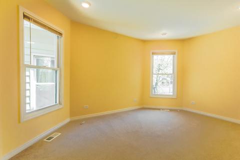 2465 E 74th St, Chicago, IL 60649 photo 14