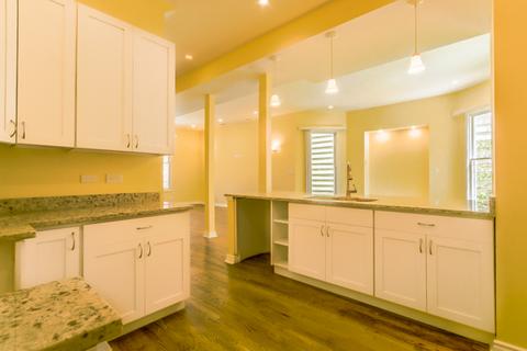2465 E 74th St, Chicago, IL 60649 photo 8