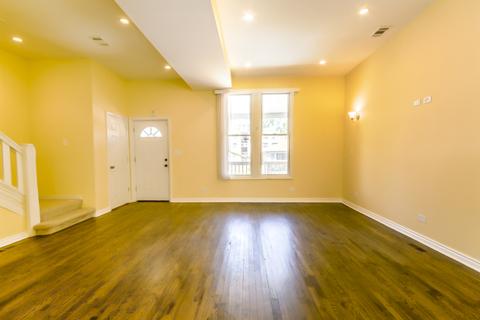 2465 E 74th St, Chicago, IL 60649 photo 6