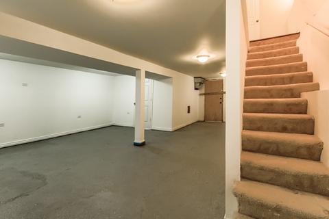2465 E 74th St, Chicago, IL 60649 photo 26