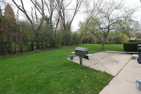 1133 Pfingsten Rd, Glenview, IL 60025 photo 28