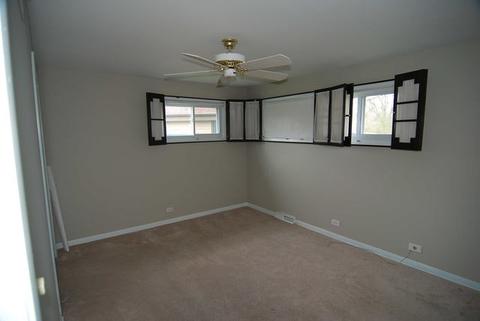 1133 Pfingsten Rd, Glenview, IL 60025 photo 24