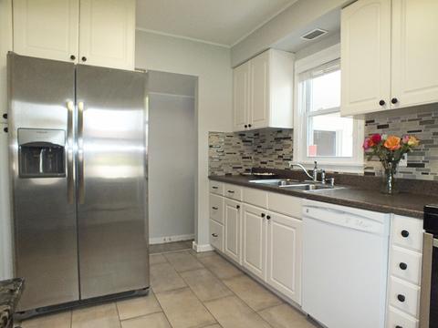 1084 S Wolf Rd, Des Plaines, IL 60016 photo 11