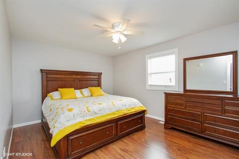 386 E 164th St, Harvey, IL 60426 photo 9