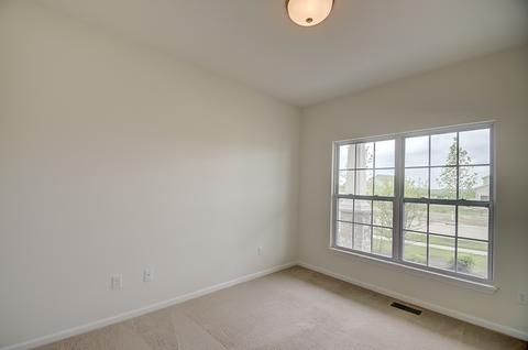 925 Simpson Ave, Elburn, IL 60119 photo 7