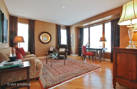2807 Park Ln, Glenview, IL 60025 photo 5