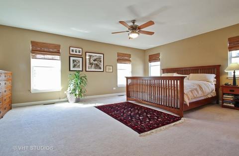 2807 Park Ln, Glenview, IL 60025 photo 13