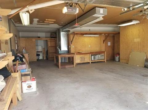 218 Reed St, Pecatonica, IL 61063 photo 4