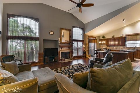 2226 Barrett Dr, Algonquin, IL 60102 photo 9