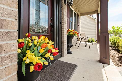2044 Gardner Cir E, Aurora, IL 60503 photo 29