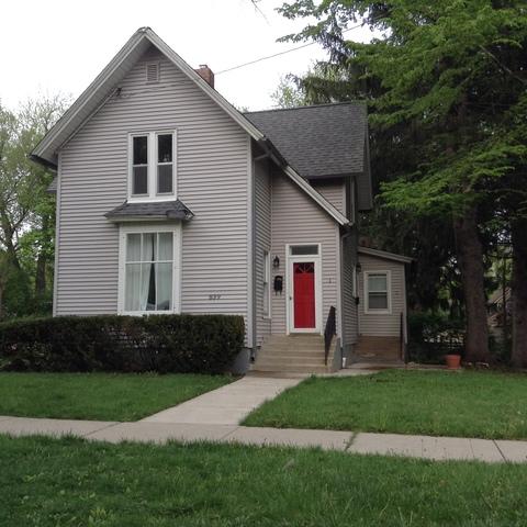 839 Augusta Ave, Elgin, IL 60120 photo 1