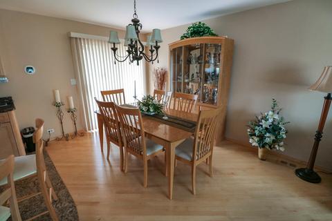 9117 Delphia Ave, Des Plaines, IL 60016 photo 3