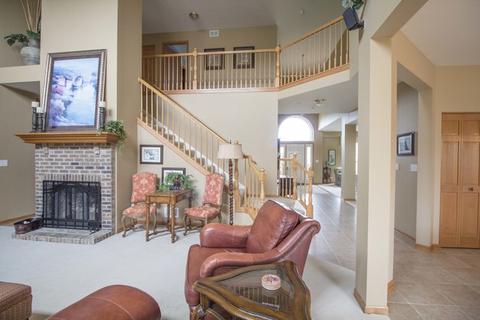 1230 Mallard Ln, Hoffman Estates, IL 60192 photo 9