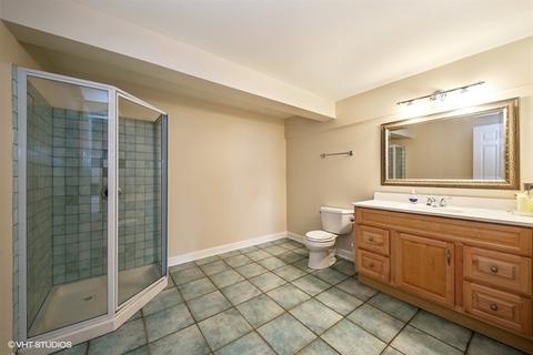 918 Windmere Ct, Darien, IL 60561 photo 21