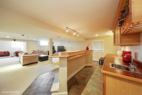 918 Windmere Ct, Darien, IL 60561 photo 24