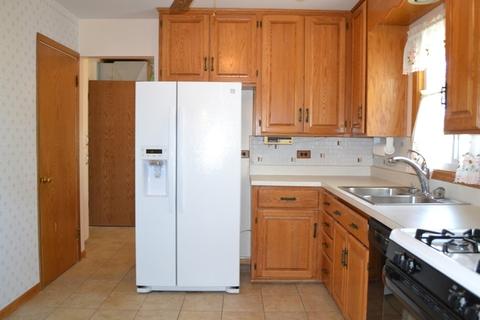 185 Forest Park Ln, Hoffman Estates, IL 60169 photo 7