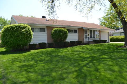 185 Forest Park Ln, Hoffman Estates, IL 60169 photo 2
