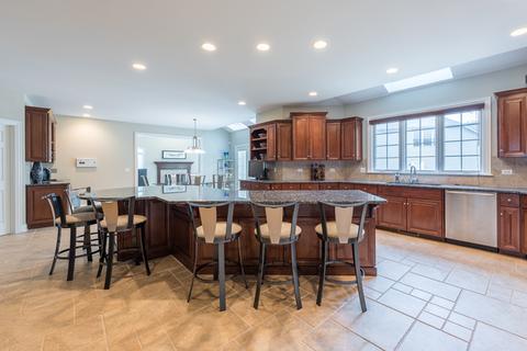 1961 Henry Ct, Wheaton, IL 60189 photo 9