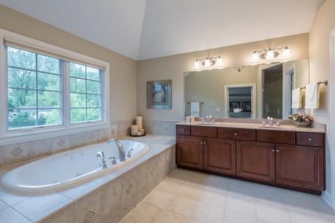 1961 Henry Ct, Wheaton, IL 60189 photo 26