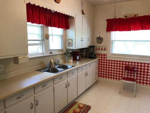 811 E 3rd St, Dixon, IL 61021 photo 11