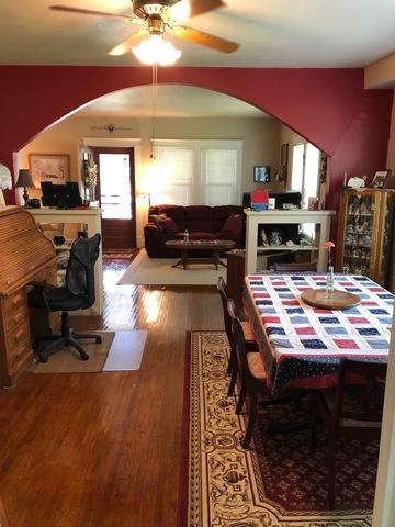 811 E 3rd St, Dixon, IL 61021 photo 3