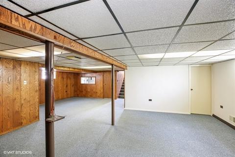 3367 Ann St, Lansing, IL 60438 photo 10