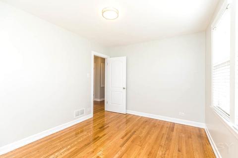 272 E Burlington St, Riverside, IL 60546 photo 14