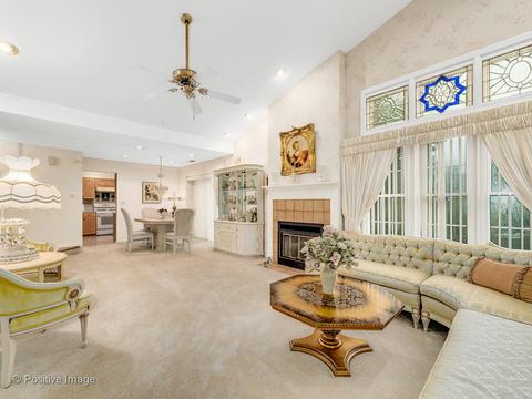 162 E Springbrook Dr, Bloomingdale, IL 60108 photo 11