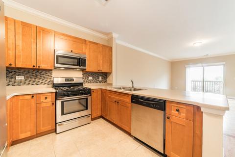 275 E Railroad Ave #309, Bartlett, IL 60103 photo 6
