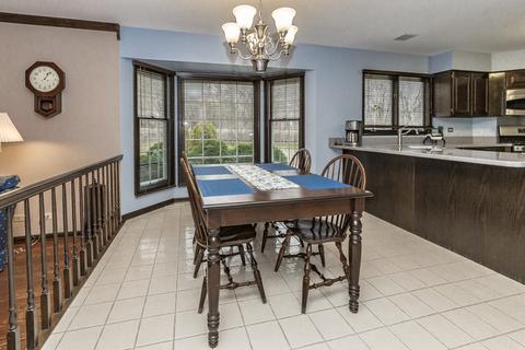 5184 Tamarack Ct, Hoffman Estates, IL 60010 photo 10